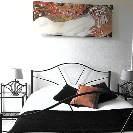 La Cle D'or Bed & Breakfast Servian