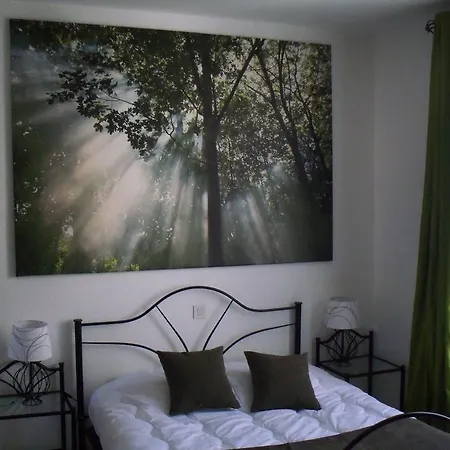 La Cle D'or Bed & Breakfast *