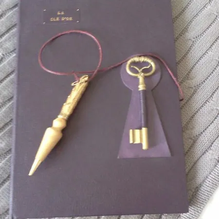 La Clé D'or 3* Servian